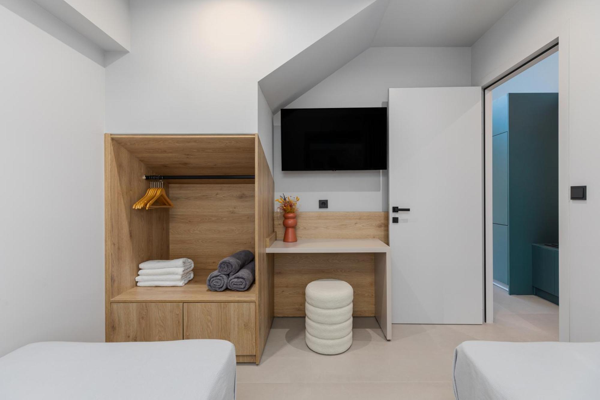 The 8 Suites Полихроно Екстериор снимка